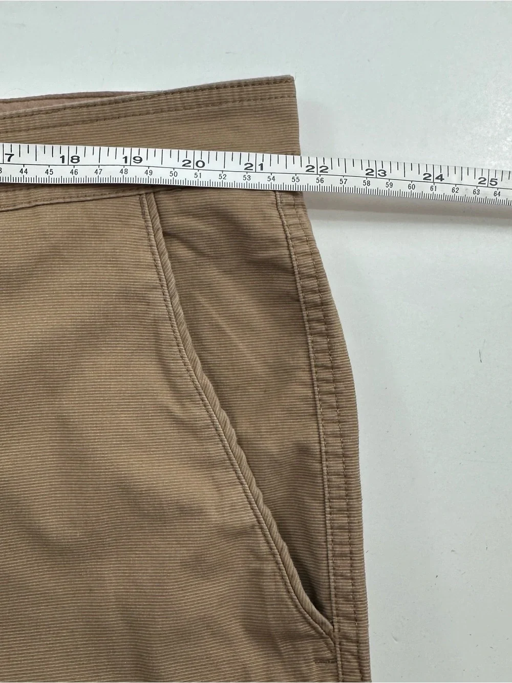 Chaps Men's Tan Cargo Shorts